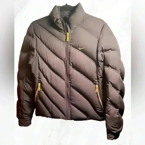 Nike black down filled Unisex Outdoor Full zip long sleeve puffer jacket M - Picture 1 of 5
